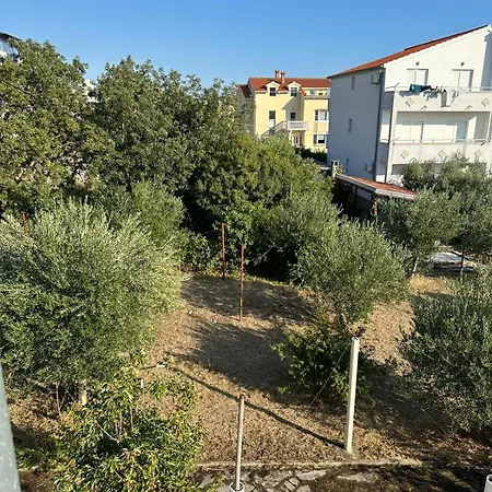 Olive Garden Relax 150m To Seaview Апартаменты Задар