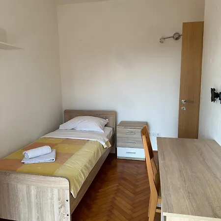 Olive Garden Relax 150m To Seaview Апартаменты